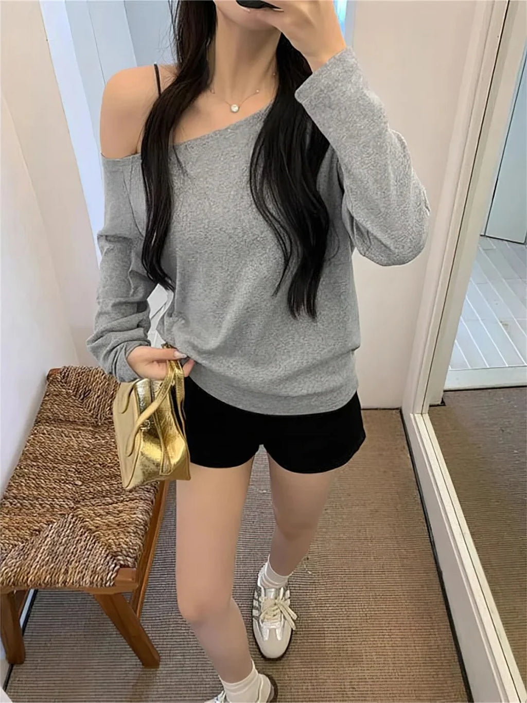 Oversize Off Shoulder Long Sleeve T Shirt Women Solid Color Casual Tops Lady Spring Autumn Basic Tees Korean Style Youth Blouses